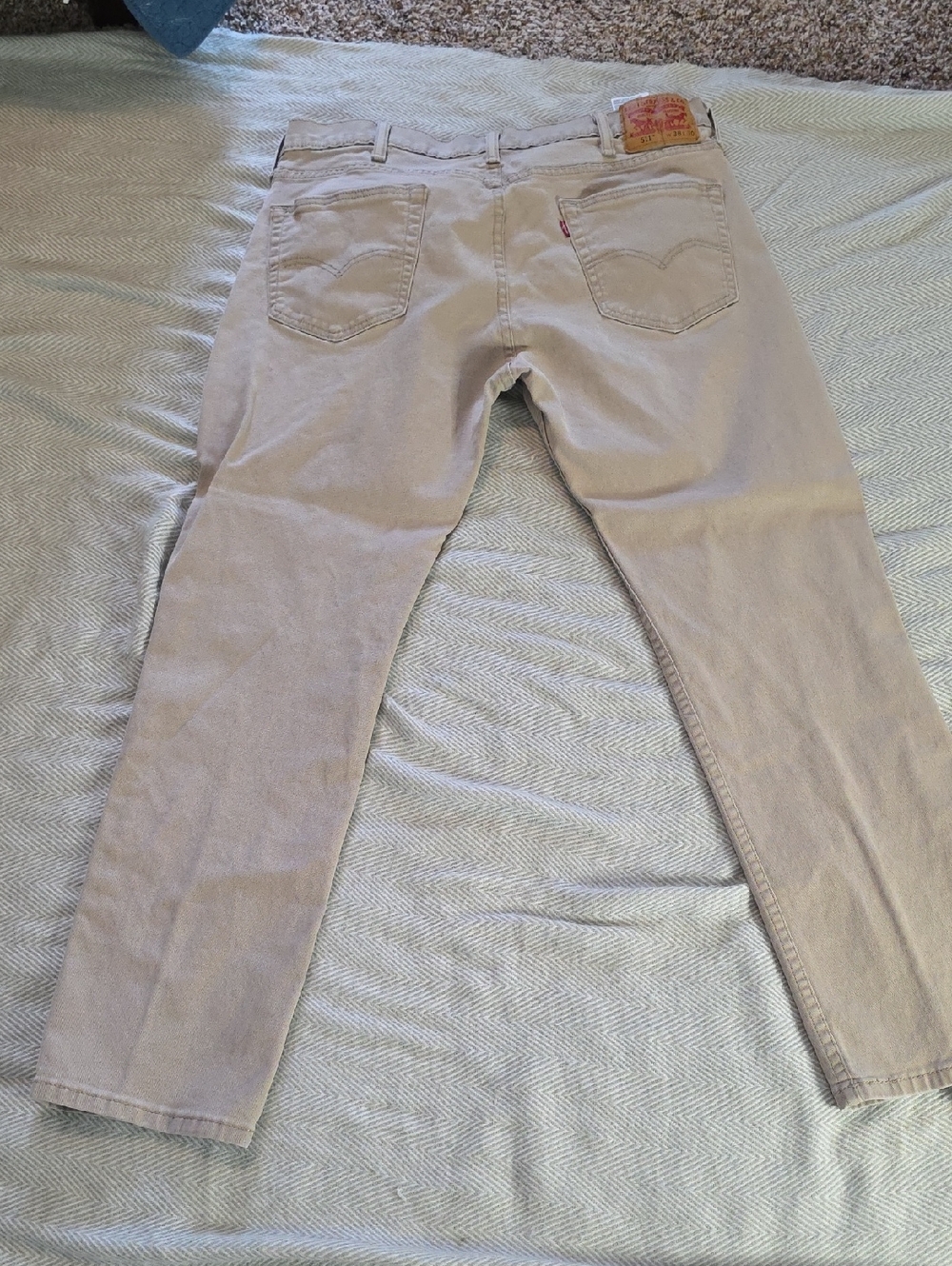 Levi's Light Beige Slim Straight Jeans